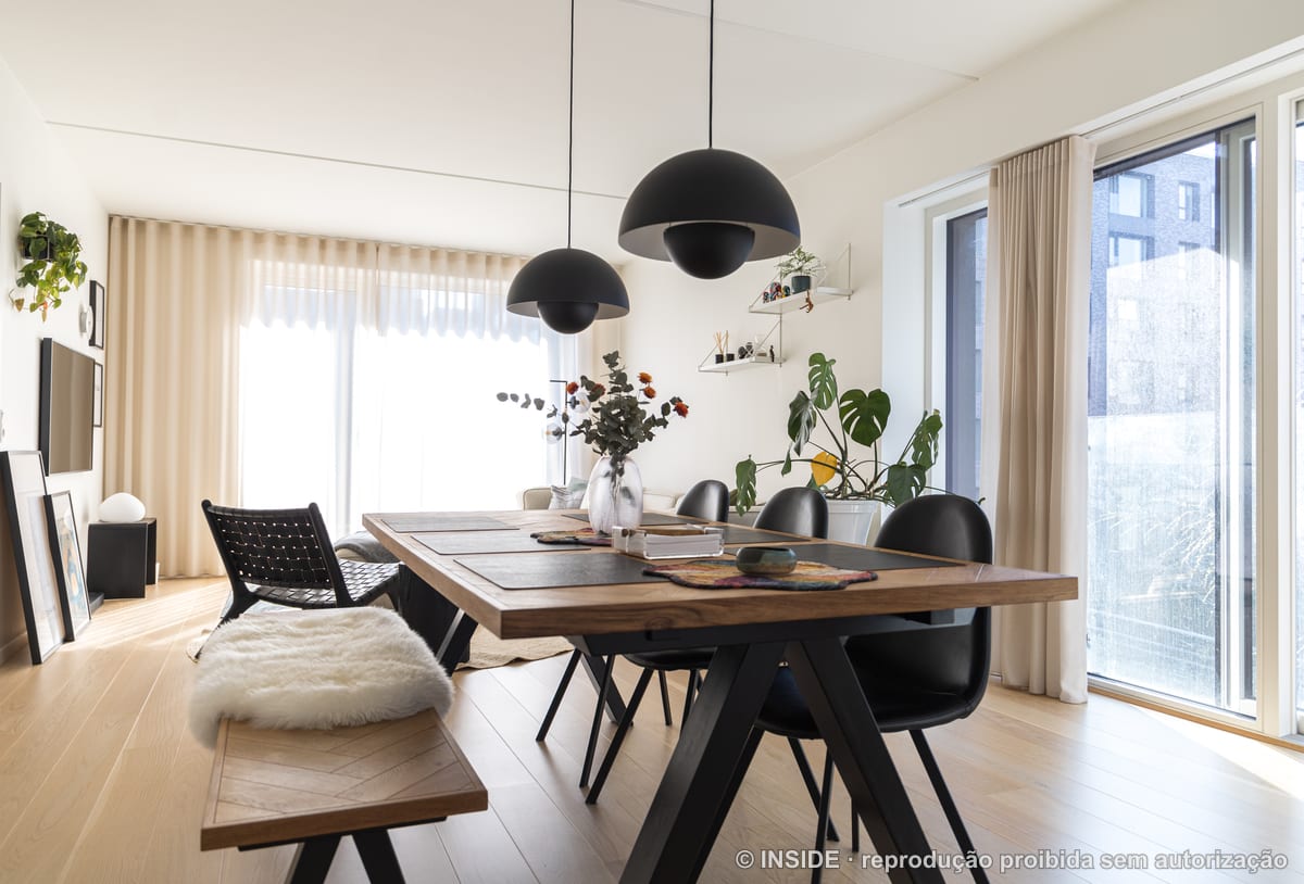 Sala de jantar integrada do apartamento de Copenhague-CM em Copenhague, projeto INSIDE 2022, acervo INSIDE